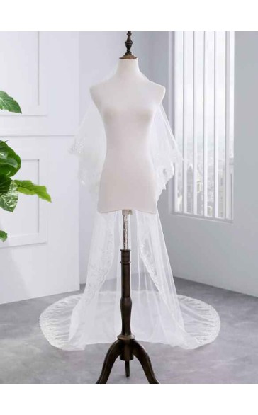 Two-tier Lace Applique Edge Chapel Bridal Veils With Lace