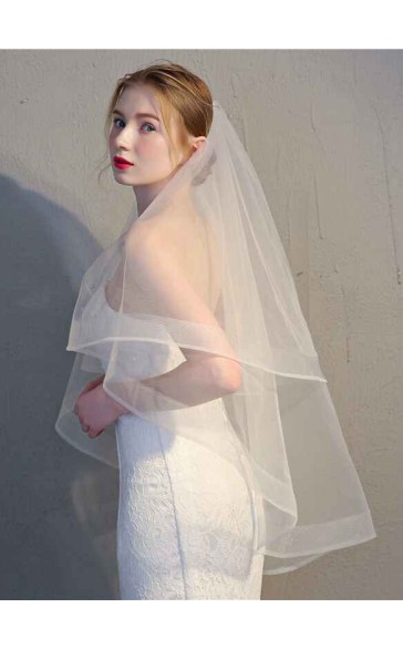 Two-tier Pencil Edge Fingertip Bridal Veils With Ribbon