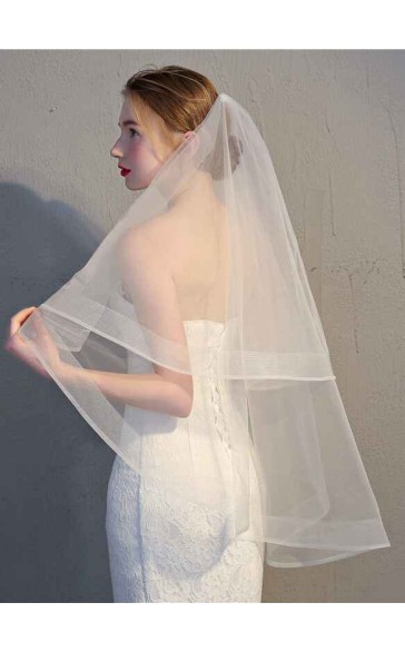 Two-tier Pencil Edge Fingertip Bridal Veils With Ribbon