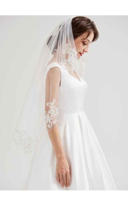 One-tier Cut Edge Fingertip Bridal Veils