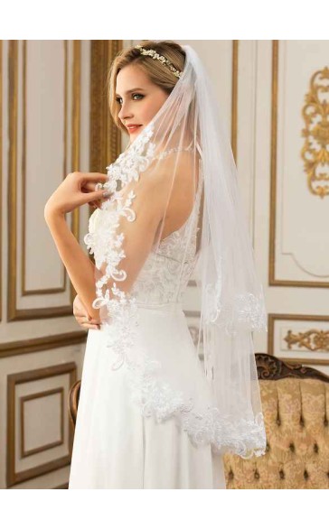 Two-tier Lace Applique Edge Elbow Bridal Veils With Lace