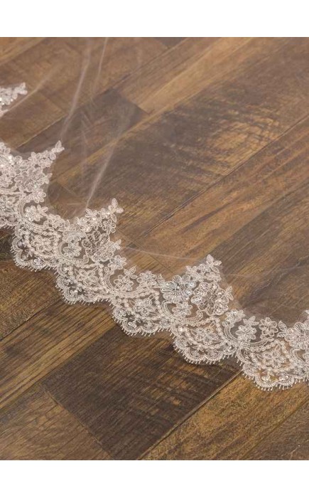 Two-tier Lace Applique Edge Cathedral Bridal Veils With Lace