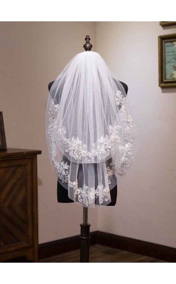 Two-tier Shoulder Veils With Lace