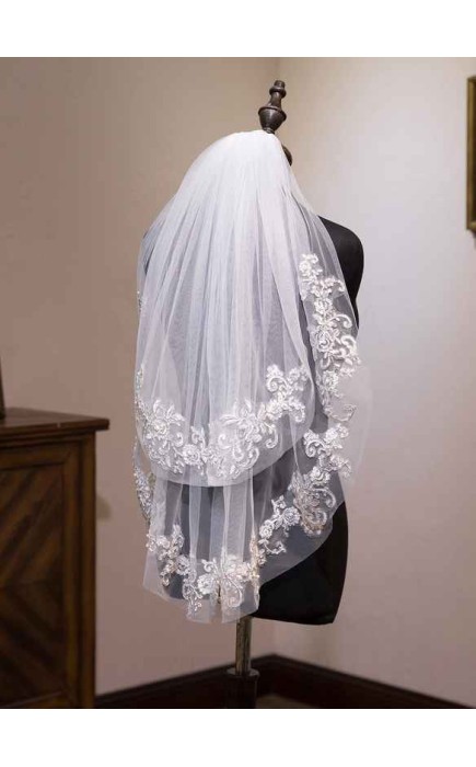 Two-tier Shoulder Veils With Lace