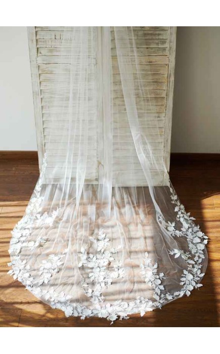 One-tier Chapel Bridal Veils With Lace