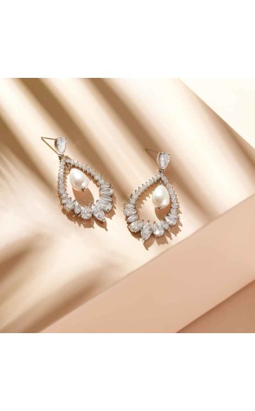 Elegant Alloy With Irregular Cubic Zirconia Earrings