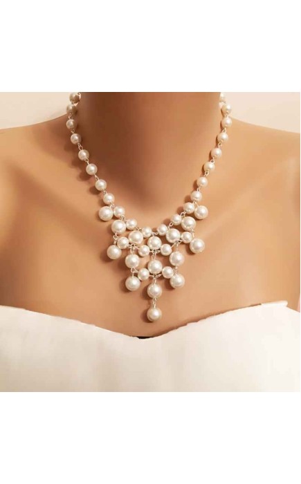 Ladies' Elegant/Beautiful/Classic Alloy With Round Pearl Necklaces