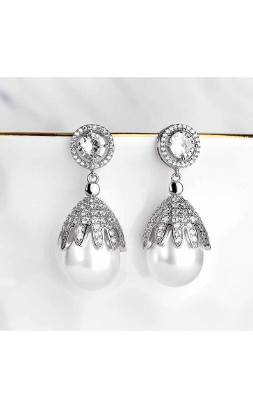 Ladies'/Couples' Elegant/Beautiful/Fashionable/Classic/Simple Alloy With Oval Pearl Earrings