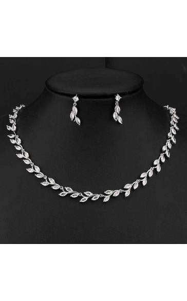 Ladies'/Couples' Elegant/Beautiful/Fashionable/Classic/Simple Alloy With Irregular Cubic Zirconia Jewelry Sets