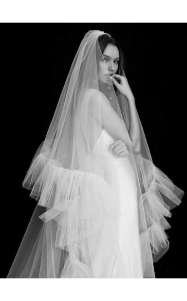 Two-tier Cut Edge Cathedral Bridal Veils With Lace