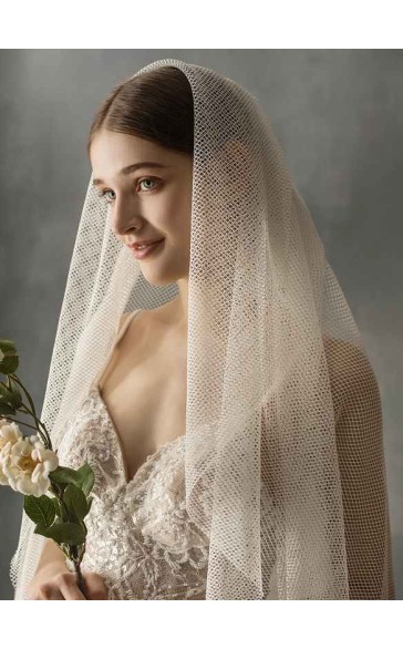 Two-tier Cut Edge Cathedral Bridal Veils With Lace