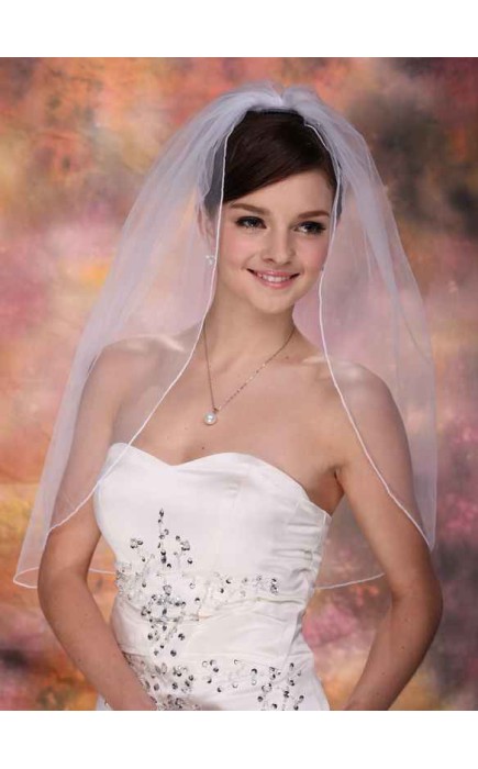 One-tier Elbow Bridal Veils With Pencil Edge