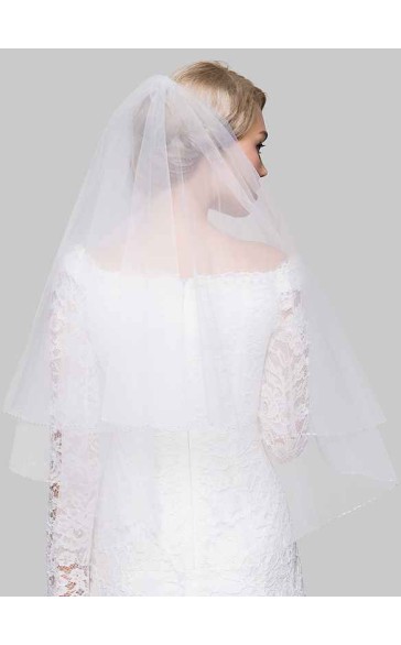 Two-tier Beaded Edge Fingertip Bridal Veils With Beading